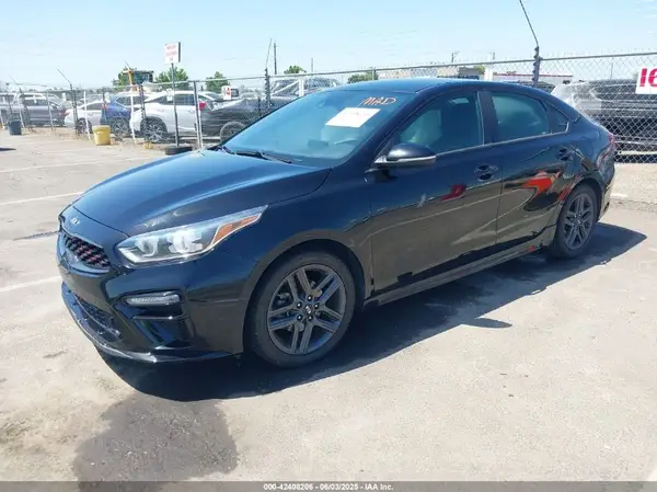 3KPF34AD6LE180638 2020 KIA FORTE - Image 2
