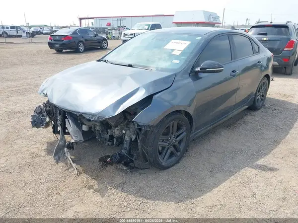 3KPF34AD6LE185662 2020 KIA FORTE - Image 2