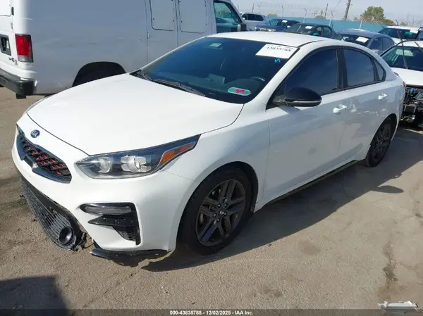 3KPF34AD6LE195043 2020 KIA FORTE - Image 2