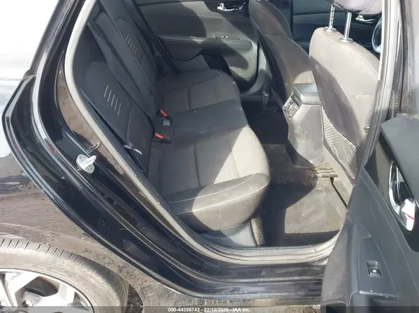 3KPF34AD6LE236819 2020 KIA FORTE - Image 8