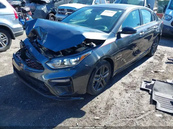 3KPF34AD6ME270843 2021 KIA FORTE - Image 2