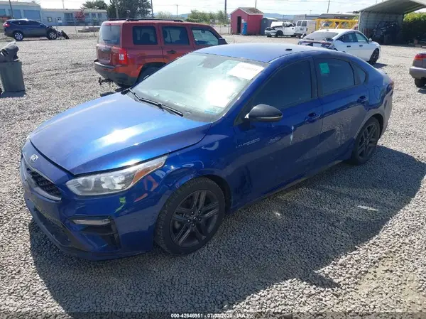 3KPF34AD6ME271782 2021 KIA FORTE - Image 2