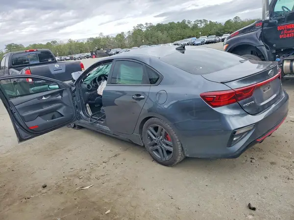 3KPF34AD6ME285620 2021 KIA FORTE - Image 2