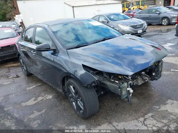 3KPF34AD6ME302741 2021 KIA FORTE - Image 1