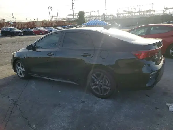 3KPF34AD6ME325629 2021 KIA FORTE - Image 2
