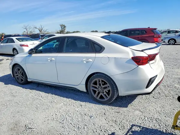 3KPF34AD6ME326537 2021 KIA FORTE - Image 2