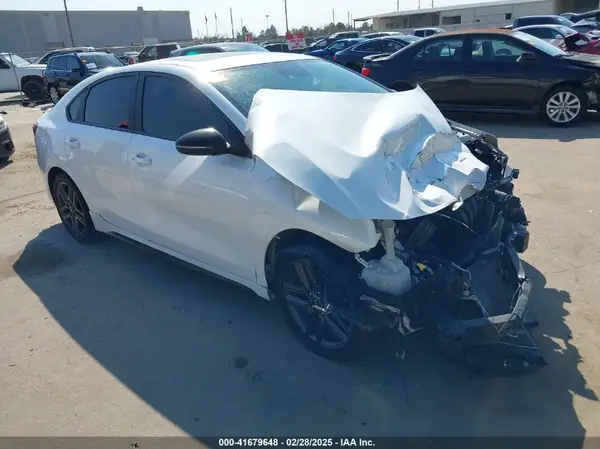 3KPF34AD6ME330281 2021 KIA FORTE - Image 1