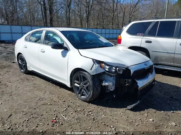 3KPF34AD6ME358470 2021 KIA FORTE - Image 1