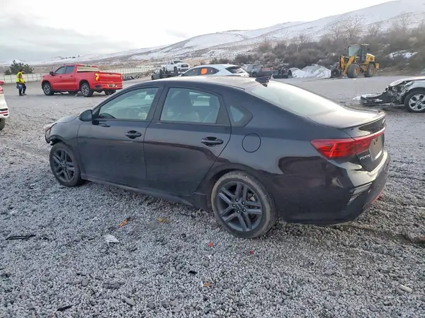 3KPF34AD6ME360381 2021 KIA FORTE - Image 2