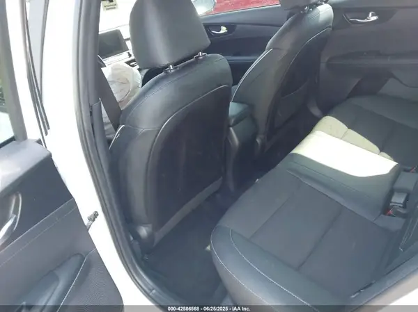 3KPF34AD6ME367363 2021 KIA FORTE - Image 8