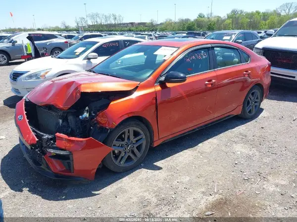 3KPF34AD6ME380257 2021 KIA FORTE - Image 2