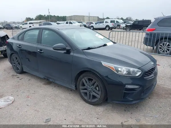 3KPF34AD6ME388486 2021 KIA FORTE - Image 1