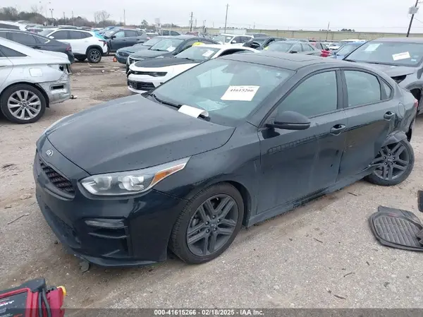 3KPF34AD6ME388486 2021 KIA FORTE - Image 2