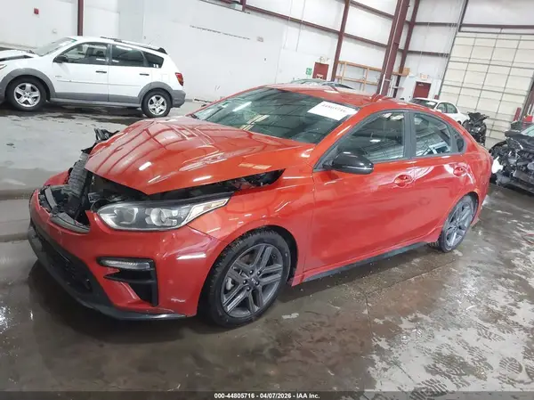 3KPF34AD6ME389864 2021 KIA FORTE - Image 2