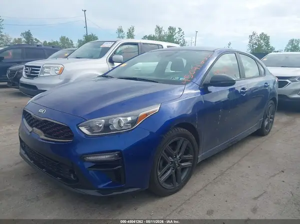 3KPF34AD6ME393414 2021 KIA FORTE - Image 2