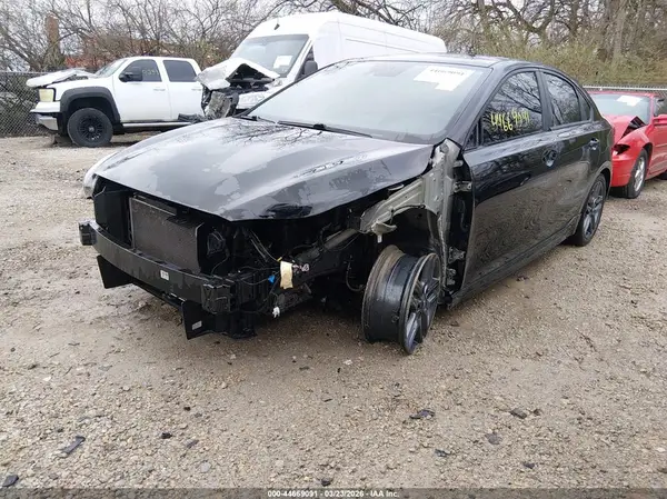 3KPF34AD6ME399861 2021 KIA FORTE - Image 2
