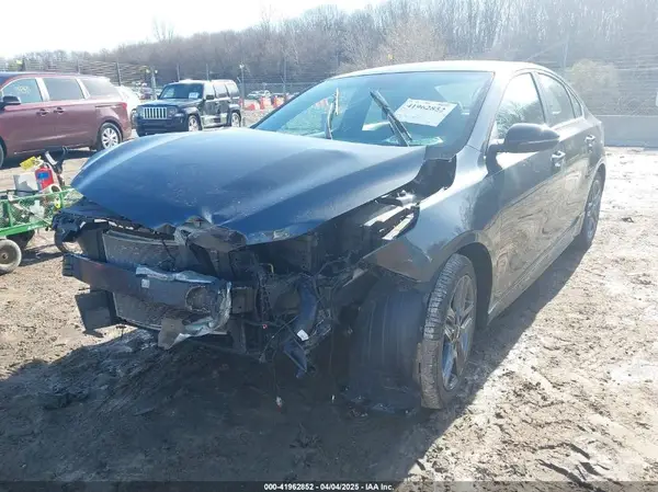 3KPF34AD6ME410826 2021 KIA FORTE - Image 2