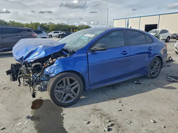 3KPF34AD6ME411135 2021 KIA FORTE - Image 1