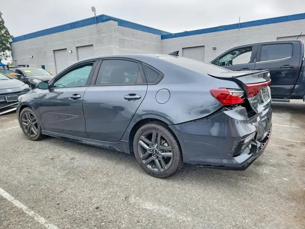 3KPF34AD6ME418120 2021 KIA FORTE - Image 2