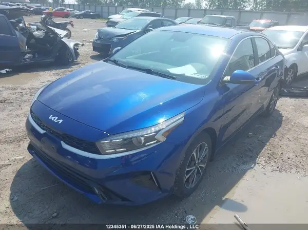 3KPF34AD6NE462409 2022 KIA FORTE - Image 2