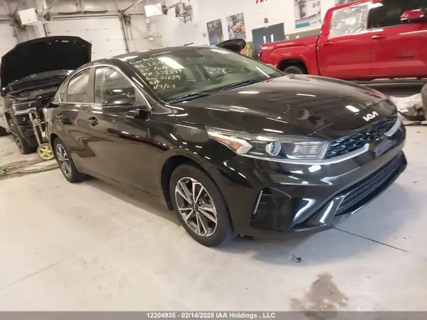 3KPF34AD6NE532894 2022 KIA FORTE - Image 1