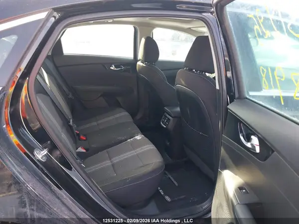 3KPF34AD6PE658918 2023 KIA FORTE - Image 8