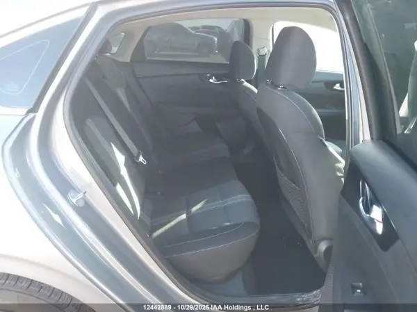 3KPF34AD6PE669126 2023 KIA FORTE - Image 8