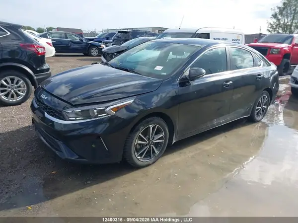 3KPF34AD6PE669434 2023 KIA FORTE - Image 2