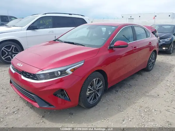 3KPF34AD6PE683625 2023 KIA FORTE - Image 2