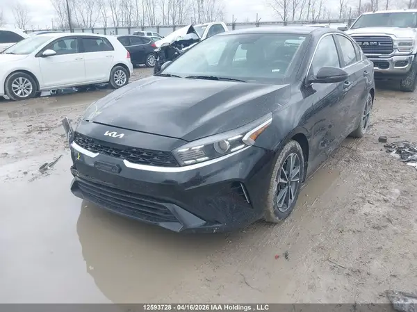 3KPF34AD6RE775871 2024 KIA FORTE - Image 2