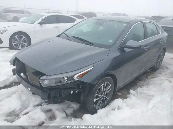 3KPF34AD6RE799586 2024 KIA FORTE - Image 2