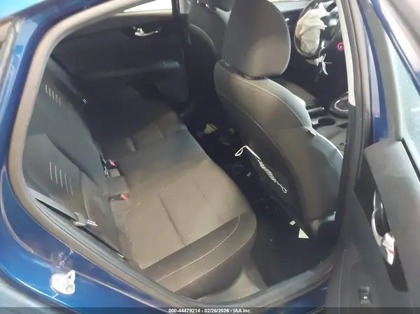 3KPF34AD7KE015647 2019 KIA FORTE - Image 8