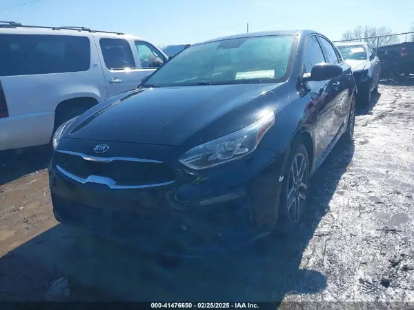 3KPF34AD7KE023814 2019 KIA FORTE - Image 2