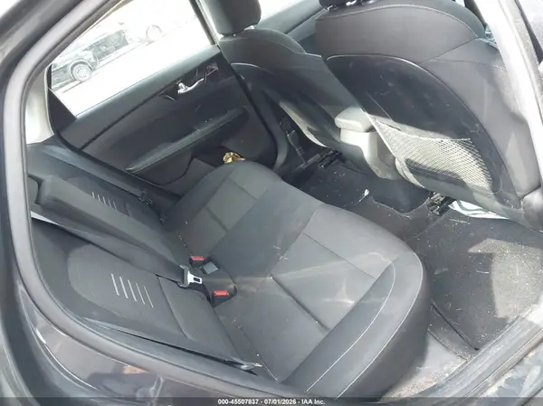 3KPF34AD7KE042668 2019 KIA FORTE - Image 8