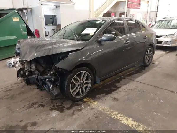 3KPF34AD7KE047434 2019 KIA FORTE - Image 2