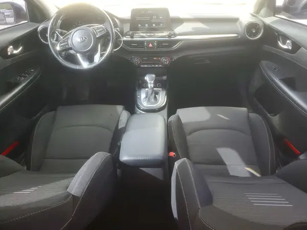 3KPF34AD7KE056604 2019 KIA FORTE - Image 8