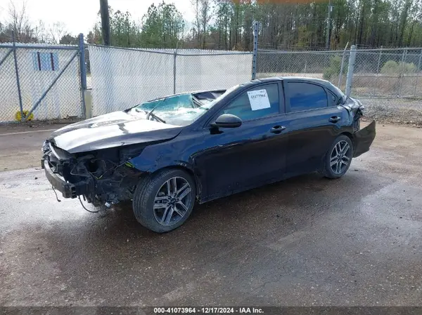 3KPF34AD7KE066484 2019 KIA FORTE - Image 2