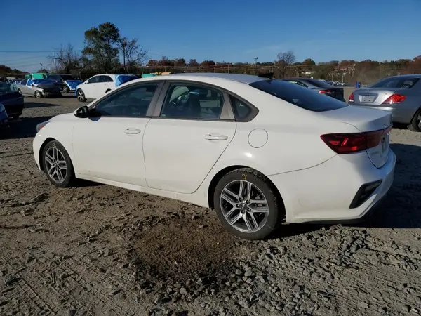 3KPF34AD7KE075329 2019 KIA FORTE - Image 2