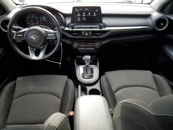 3KPF34AD7KE093054 2019 KIA FORTE - Image 8