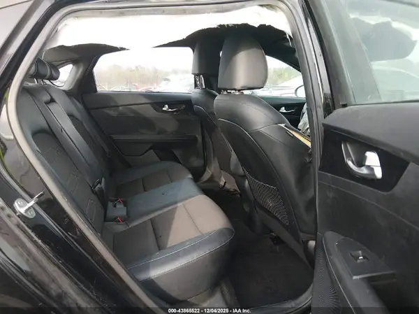 3KPF34AD7LE152900 2020 KIA FORTE - Image 8