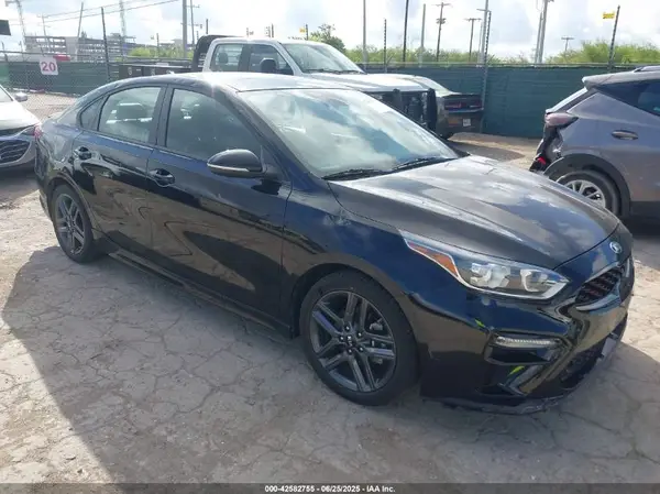 3KPF34AD7LE176484 2020 KIA FORTE - Image 1