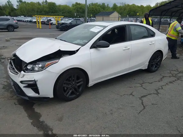 3KPF34AD7ME280751 2021 KIA FORTE - Image 2