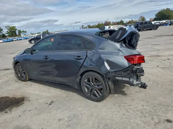 3KPF34AD7ME290213 2021 KIA FORTE - Image 2