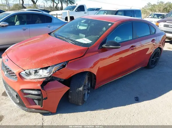 3KPF34AD7ME290583 2021 KIA FORTE - Image 2