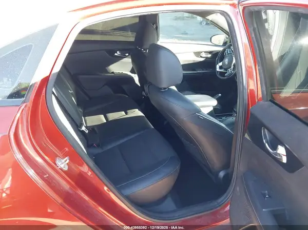 3KPF34AD7ME290583 2021 KIA FORTE - Image 8