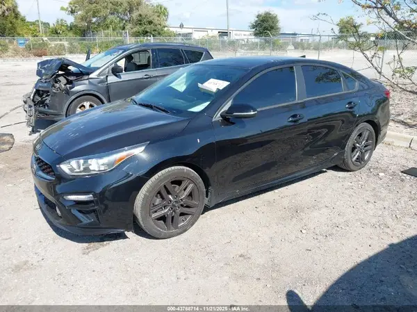 3KPF34AD7ME297467 2021 KIA FORTE - Image 2