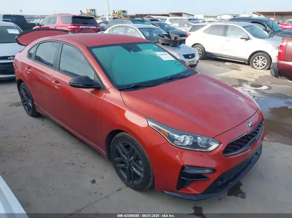 3KPF34AD7ME341063 2021 KIA FORTE - Image 1