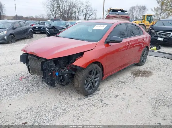 3KPF34AD7ME356842 2021 KIA FORTE - Image 2
