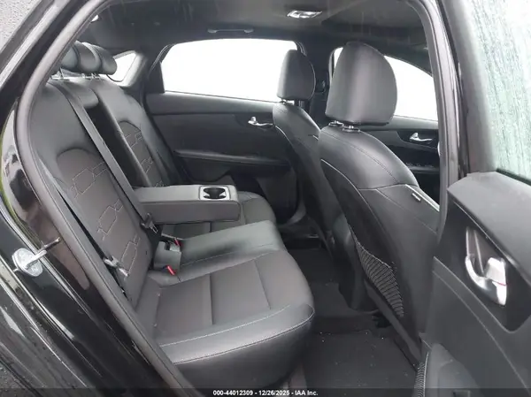 3KPF34AD7ME357442 2021 KIA FORTE - Image 8
