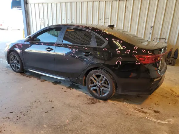 3KPF34AD7ME375553 2021 KIA FORTE - Image 2